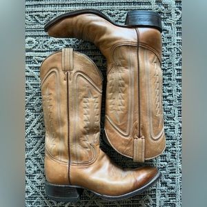 Tony Llama Boots tan Men’s 8.5 Women’s 10